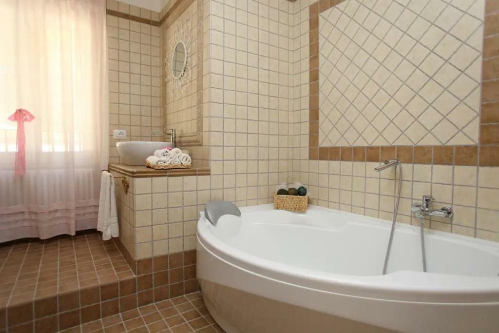 蒙萨姆波罗·德尔·特伦特 A Casa Di Desideria酒店 外观 照片